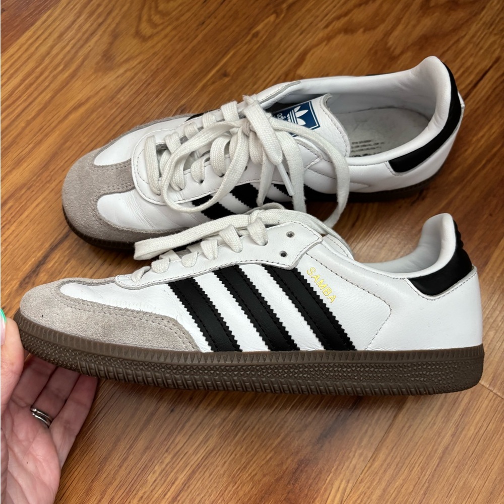 Adidas Samba Sneakers